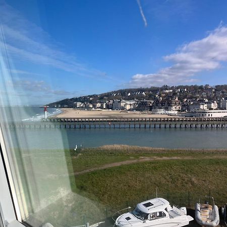 Mon Balcon Face A La Mer - Les Marinas 多维尔 外观 照片